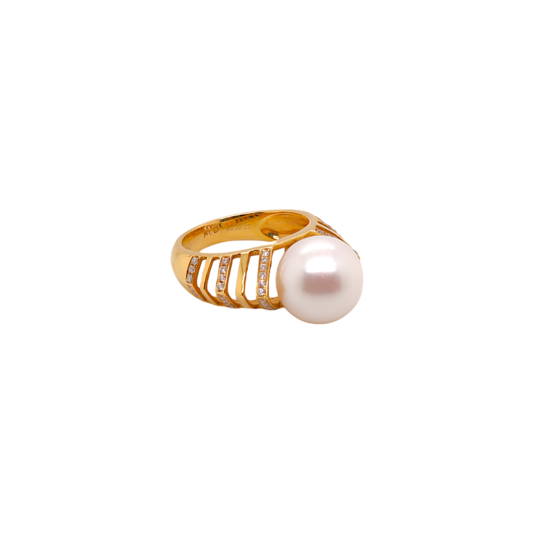 Akoya Pearl & Diamond