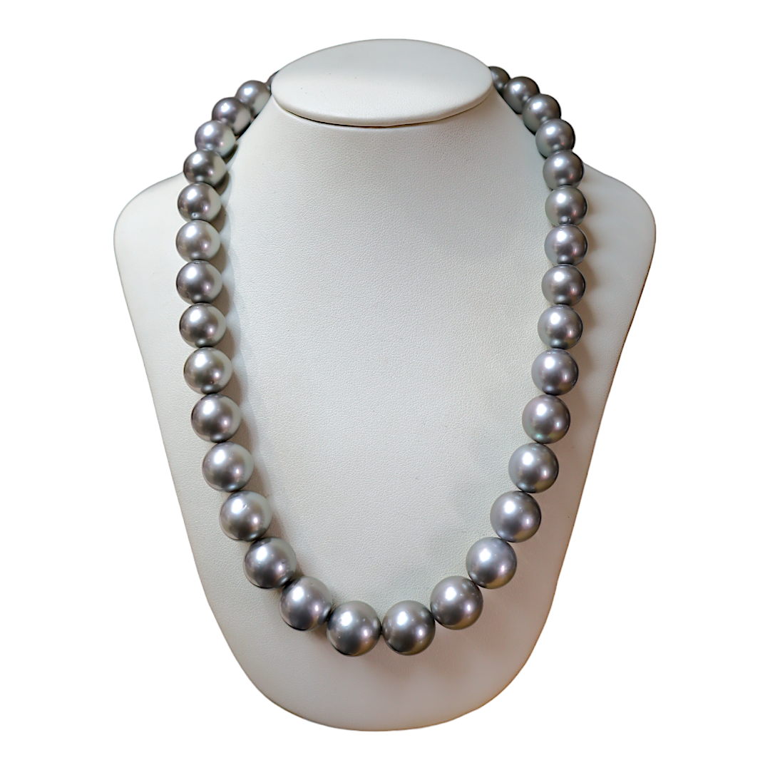Grey Tahiti Pearls Collier