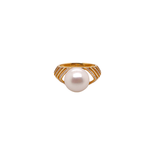 Akoya Pearl & Diamond